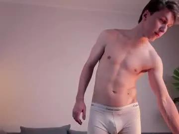 Freechat adrian_di on Chaturbate