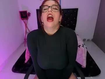 Freechat adrianax28 on Chaturbate