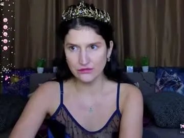 alianna_solo_kiss — hi // GOAL: Slap oil ass 5 times [257 tokens left] #smile #Goddess #natural #cute #milf