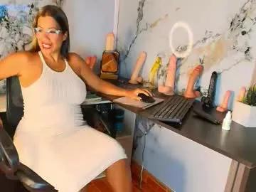 Freechat alixlong on Chaturbate