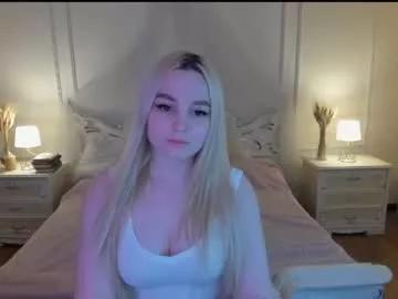 Freechat an6elica on Chaturbate