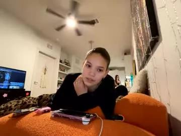 Freechat angelia01m on Chaturbate