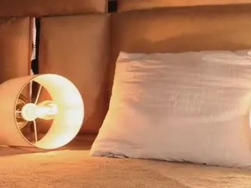 Freechat angelinepossy on Chaturbate