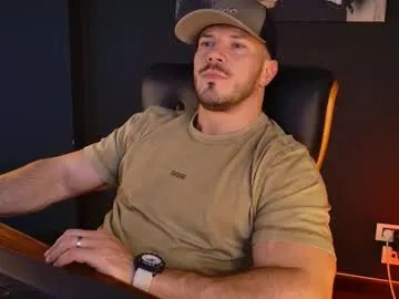 Freechat angeloeric on Chaturbate