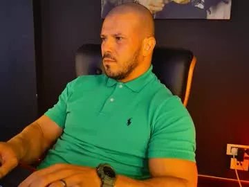 Freechat angeloeric on Chaturbate