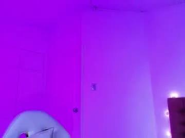 Chaturbate annie_rose11 is Freechat annie_rose11 — Come on and say hello #bigboobs #saliva #curvy #shaved #anal