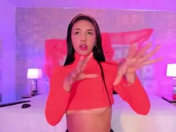 Freechat antonella_rossi24 on Chaturbate