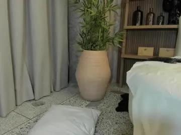 ary1_ — Sexy and hot blonde whit big ass want to play with you and feel the vibrations in her body  #squirt #bigass #blonde #smalltits #young