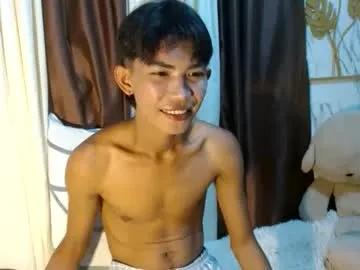 Freechat asianhotbigcock on Chaturbate