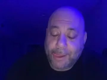 asilnjd — make daddy bear get naked [1000 tokens remaining] #party #hairy #daddy #bear #belly