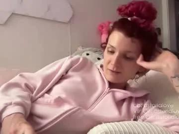 Freechat astorialove on Chaturbate