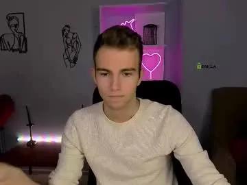 astren_villo — GOAL: take off shirt [350 tokens remaining] Welcome to my room! #muscle #young #abs #slave #sexy