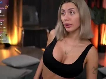 audreyzanne on Chaturbate