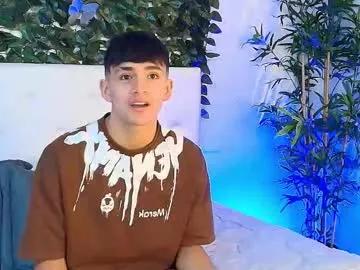 Freechat axel_draven on Chaturbate