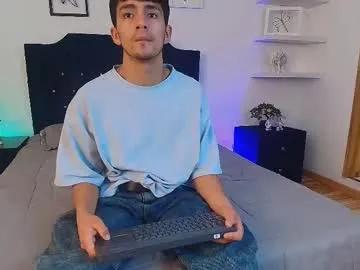 Freechat axel_draven on Chaturbate