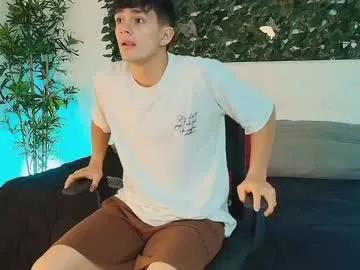 Freechat axel_draven on Chaturbate