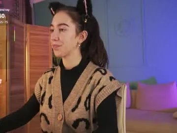 Group belle_via on Chaturbate