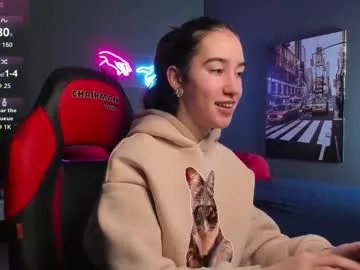 Group belle_via on Chaturbate