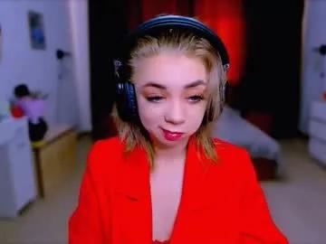 Freechat blinkofeyess on Chaturbate