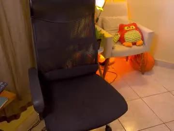 bluemysticlady — Im chilling, you do the flow, I seem quiet, until you start with me ||Special command. 89  107 152  251  // Goal: cum  [76 tokens left] // #pantyhose  #muscle #bigclit  #ebony #bigass