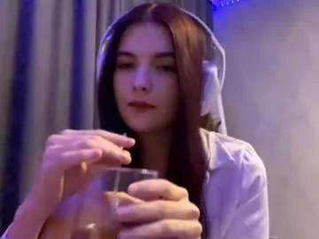 Freechat camienevius on Chaturbate