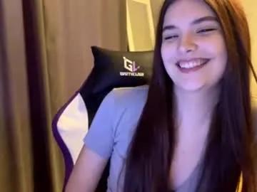 Freechat camienevius on Chaturbate