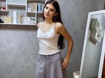 Freechat camienevius on Chaturbate