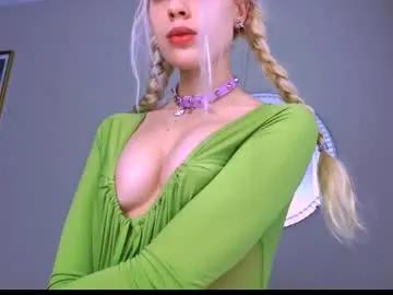 Freechat carmen__crybaby on Chaturbate