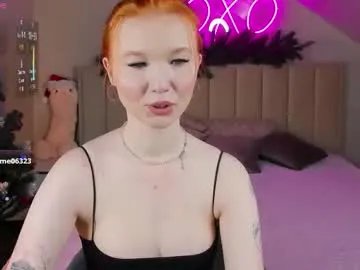 caroll_thompson — GOAL: breast massage+ oil [11 tokens remaining] welcome to my hot show I like dirty talk, striptease, playing with dildo, orgasm,squirt, anal #squirt #new #german #lovense #ahegao