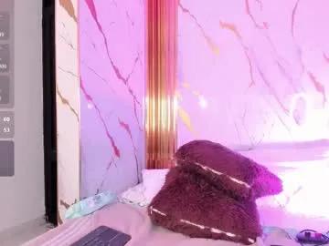 Group charlotte__milf on Chaturbate