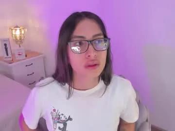 cherrylady2 — GOAL: Massage on my ass [46 tokens remaining] Wanna see my huge ass and my hard dick ? Make vibe my toy #trans #cum #latina #smallcock #lovense