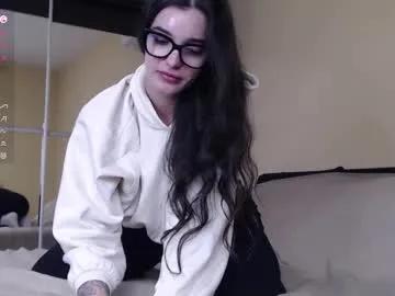 Freechat christinafit on Chaturbate