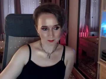 Private classyinna on Chaturbate