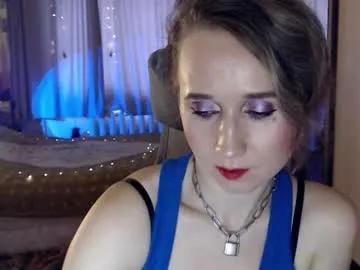 Private classyinna on Chaturbate