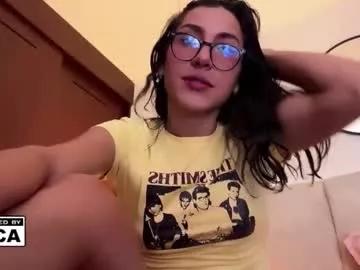 Freechat cutiepiemiu on Chaturbate