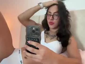 Freechat cutiepiemiu on Chaturbate