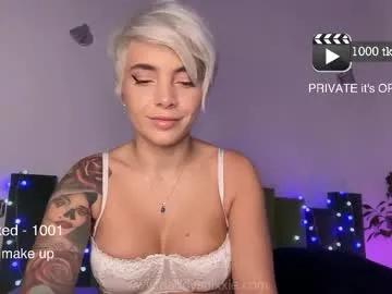 Freechat daddyspixxie on Chaturbate