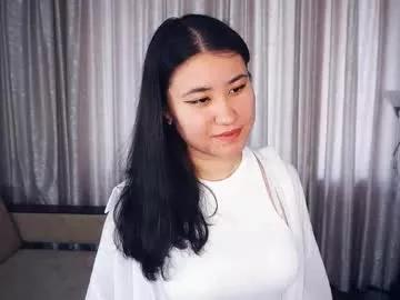 Freechat danideritis on Chaturbate