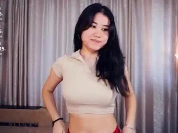 Freechat danideritis on Chaturbate
