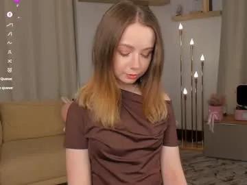 Freechat darklycurious on Chaturbate