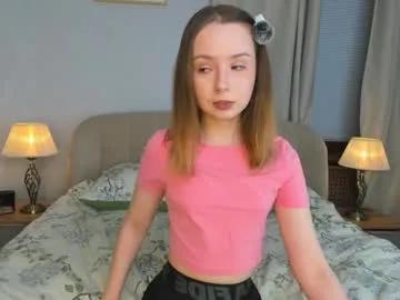 Freechat darklycurious on Chaturbate