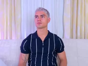 Freechat davidaponte017 on Chaturbate