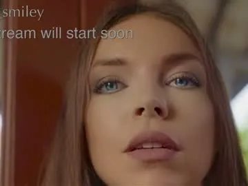 diana_smiley on Chaturbate