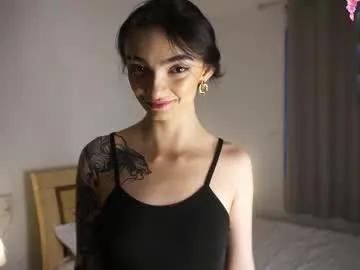 Freechat do_you_luv_me on Chaturbate