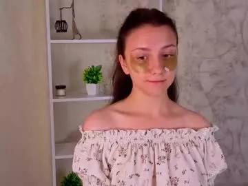 Freechat ebonyleibenstein on Chaturbate