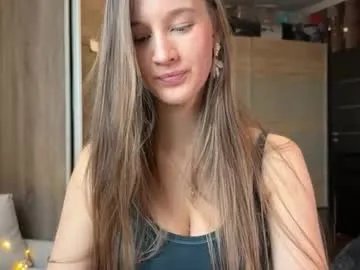 emi__ly — welcome back>w<  #new #curvy #bigboobs #shy #18 [15 tokens remaining]