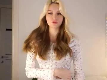 emmiemurray on Chaturbate