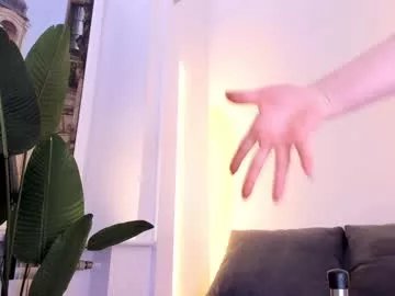 Freechat erikalustx on Chaturbate