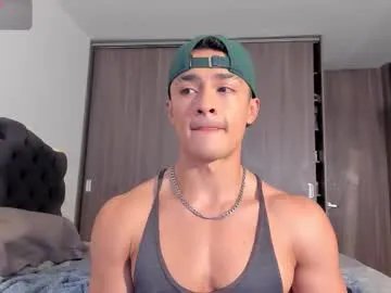 Freechat esteban_stud97 on Chaturbate