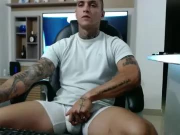 Freechat exotic_dude on Chaturbate